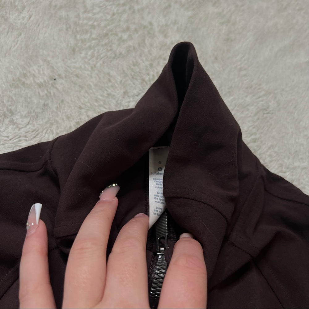 Lululemon Contour Jacket brown jacket - Picture 3 of 4